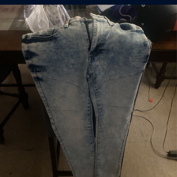 Jeans - Picture 4 of 8